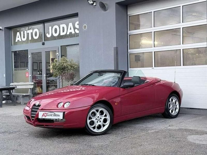 Gebraucht Alfa Romeo Spider 166 PS (122 kW) 2004 Rot Cabrio