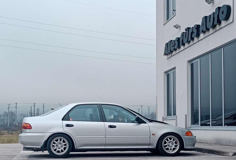 Gebraucht Honda Civic 90 PS (66 kW) 1995 Limousine