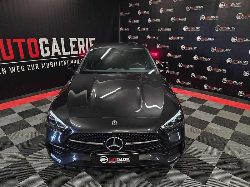 Gebraucht Mercedes C220 197 PS (144 kW) 2023 Grau Limousine