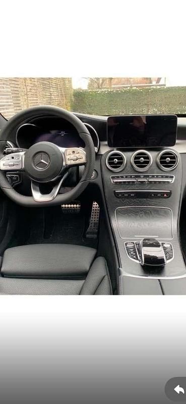 Gebraucht Mercedes C300 258 PS (189 kW) 2019 Grau Kombi