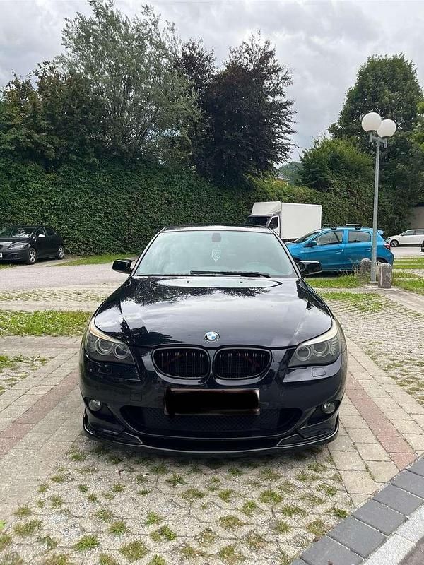 Gebraucht 2008 BMW 525 Limousine | € 8.300 (Teuer) - Bild 1/4