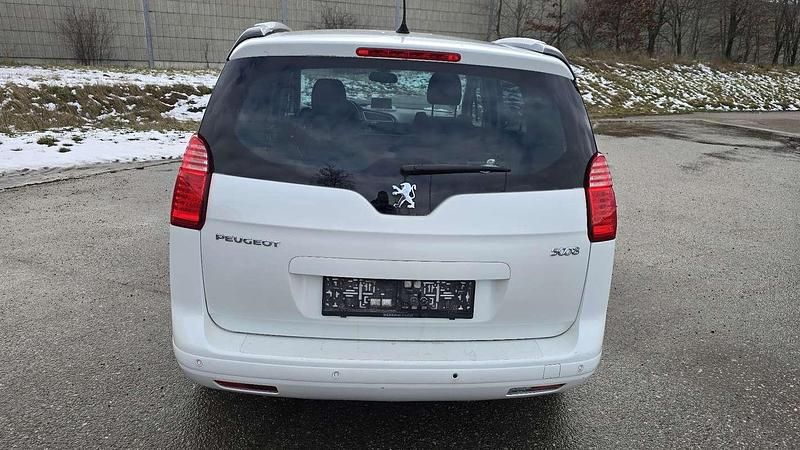 Gebraucht Peugeot 5008 163 PS (119 kW) 2012 Weiß Van / Kleinbus