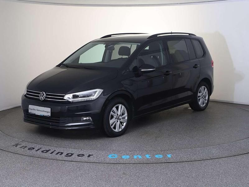 Gebraucht VW Touran Comfortline 150 PS (110 kW) 2022 Schwarz Van / Kleinbus