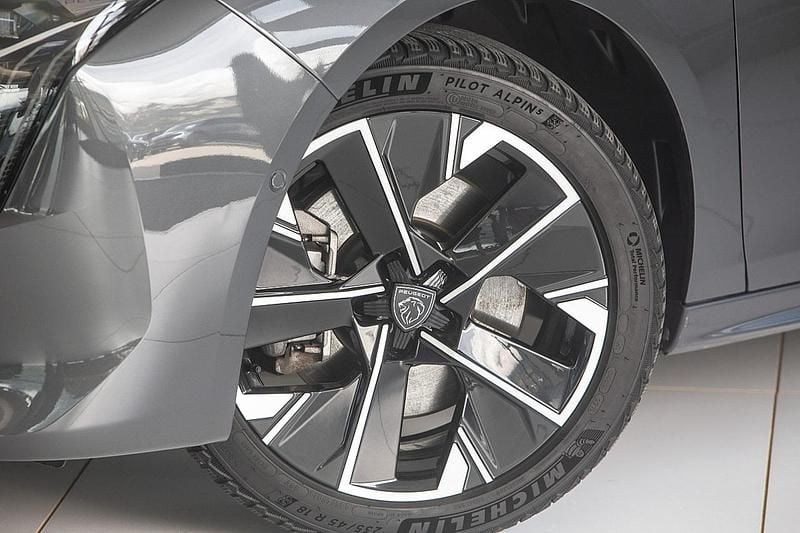 Gebraucht Peugeot 508 SW GT 181 PS (133 kW) 2024 Grau Kombi