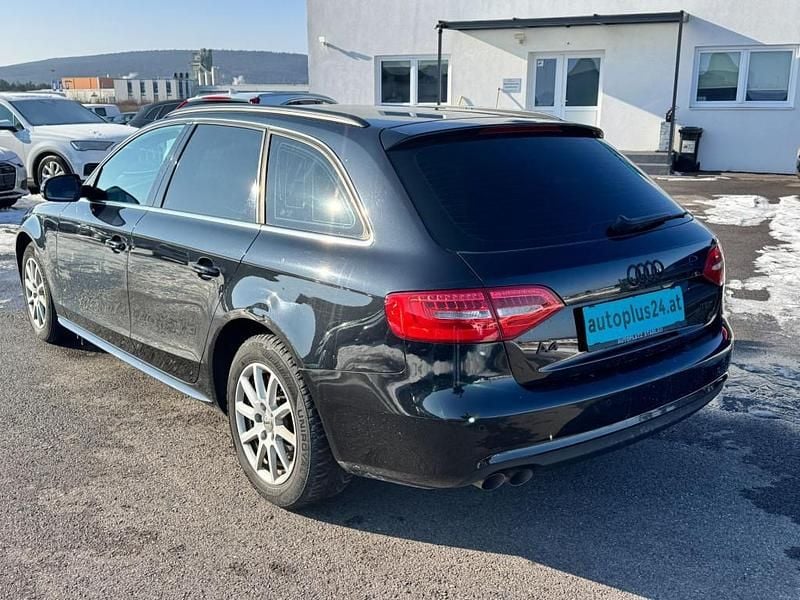 Gebraucht Audi A4 Ambiente 120 PS (88 kW) 2012 Schwarz Kombi