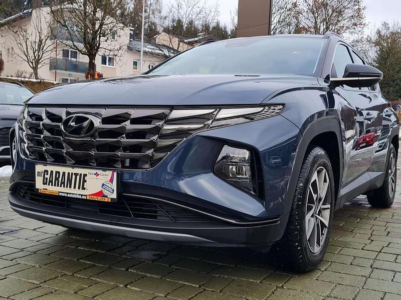 Blau Gebraucht 2022 Hyundai Tucson Edition 30 SUV | € 23.490 (Guter Preis) - Bild 1/4