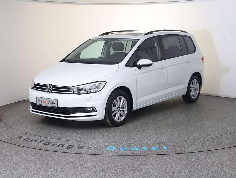 Gebraucht VW Touran Comfortline 150 PS (110 kW) 2024 Weiss  normal Van / Kleinbus