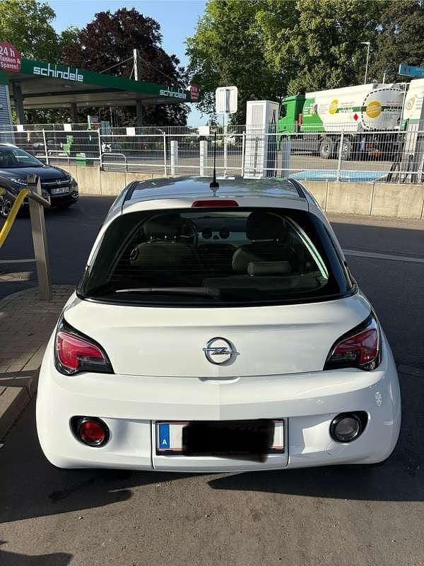Gebraucht Opel Adam 69 PS (50 kW) 2013 Weiß Kleinwagen