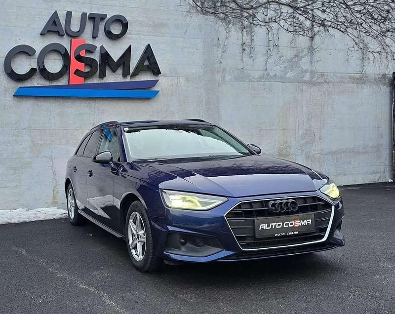 Gebraucht Audi A4 Basis 163 PS (119 kW) 2022 Blau Kombi