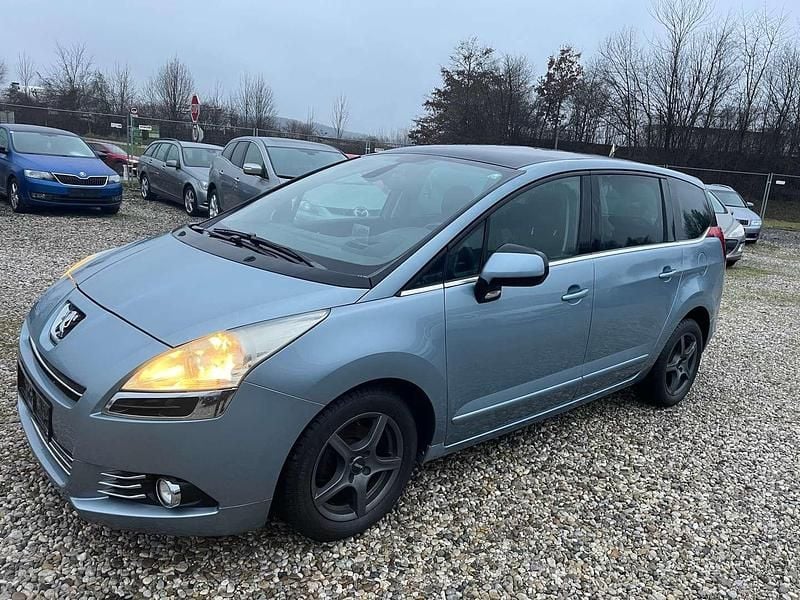 Gebraucht Peugeot 5008 109 PS (80 kW) 2010 Blau Van / Kleinbus