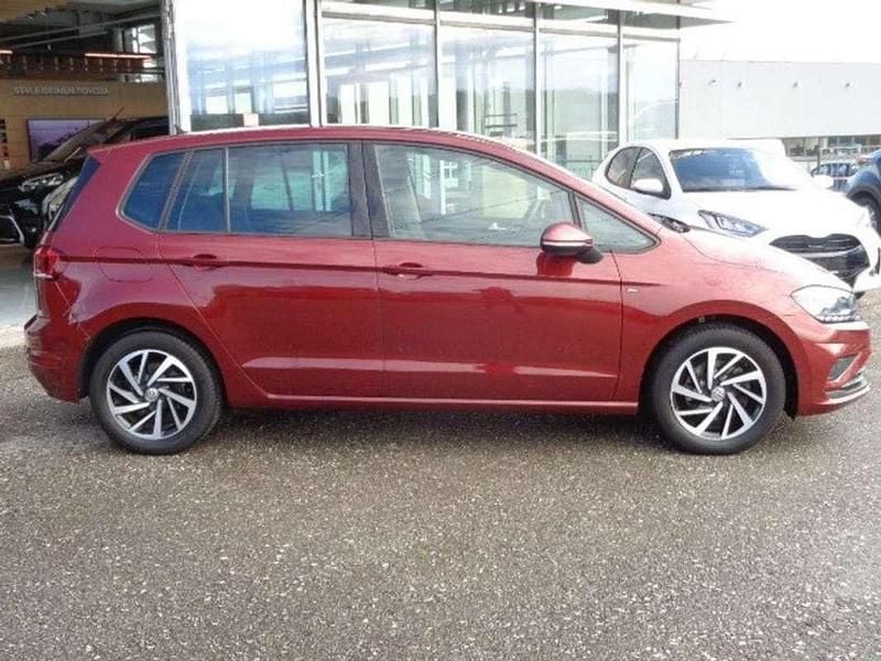 Gebraucht VW Golf VII 131 PS (96 kW) 2019 Rot Limousine