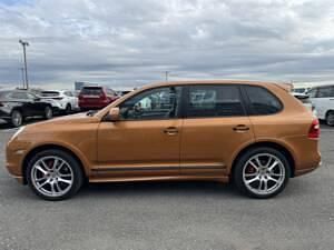 Gold Gebraucht 2008 Porsche Cayenne GTS SUV | € 24.850 - Bild 1/4