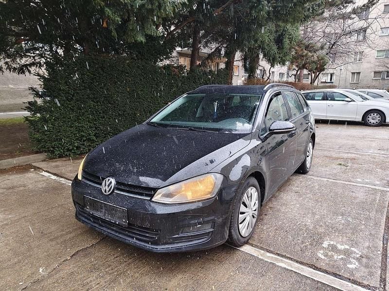 Gebraucht VW Golf VII Trendline 105 PS (77 kW) 2013 Kombi