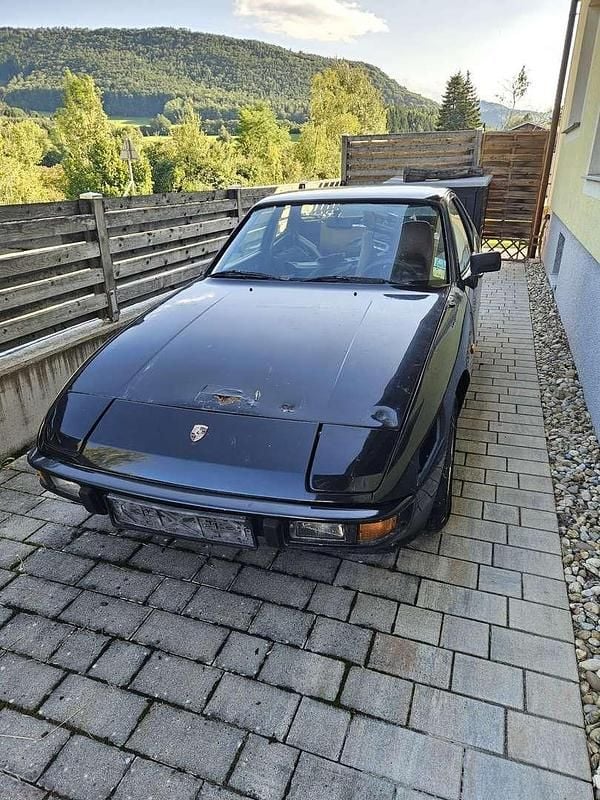 Schwarz Gebraucht 1981 Porsche 924 Coupé | € 4.400 - Bild 1/4