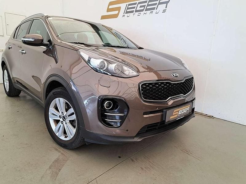 Braun Gebraucht 2016 Kia Sportage Gold SUV | € 14.590 (Fairer Preis) - Bild 1/4