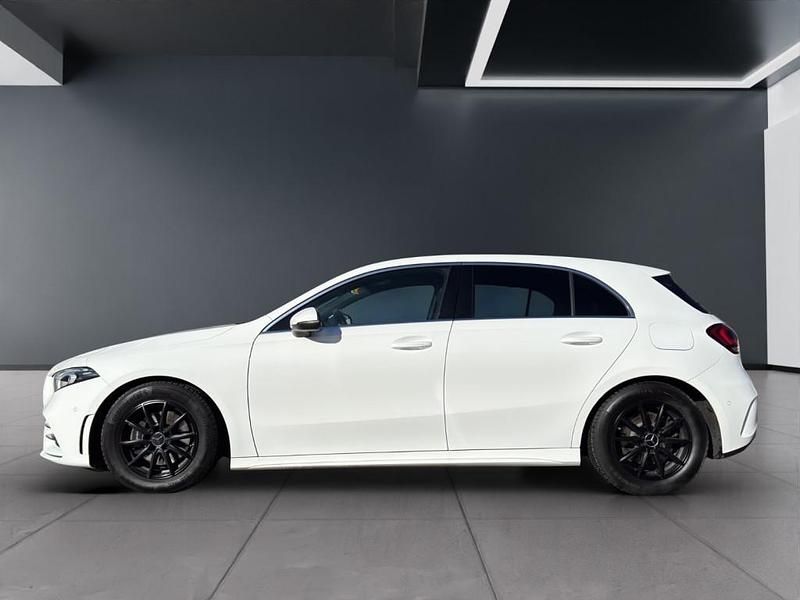 Gebraucht Mercedes A200 AMG line 150 PS (110 kW) 2021 Weiß Limousine