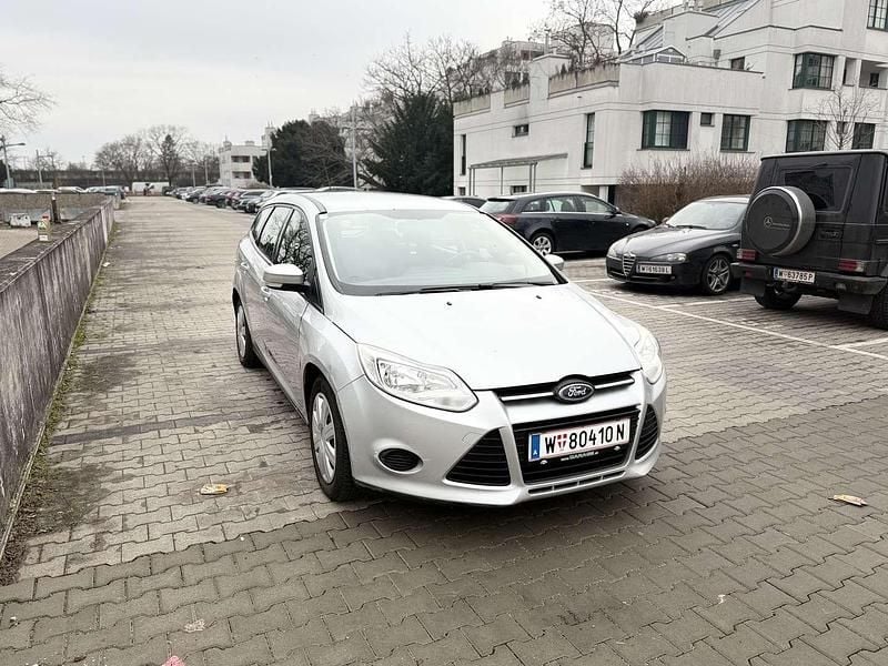 Gebraucht Ford Focus Ambiente 95 PS (69 kW) 2011 Kombi