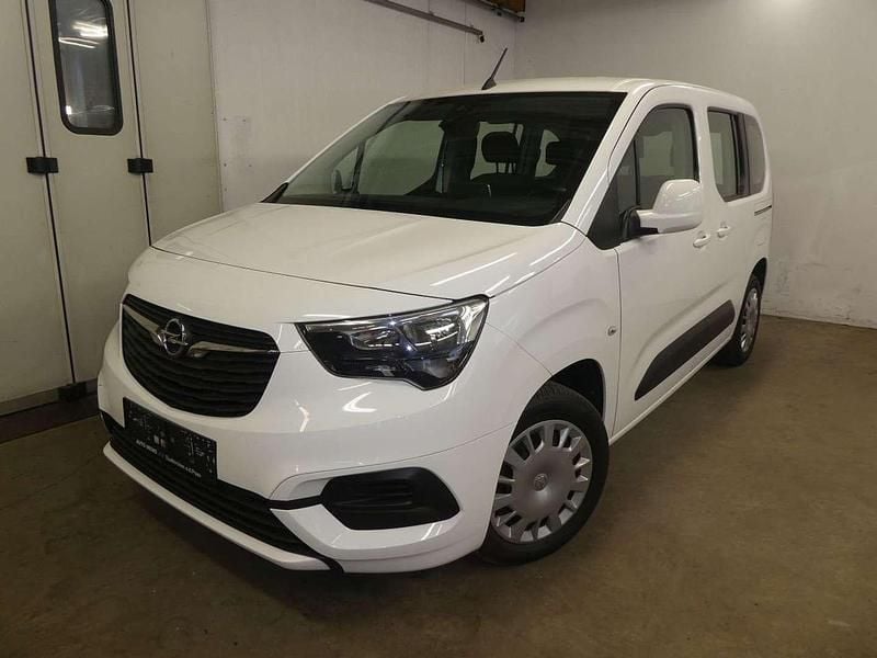 Weiß Gebraucht 2020 Opel Combo Edition Van / Kleinbus | € 13.999 (Fairer Preis) - Bild 1/4
