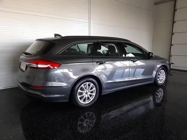 Gebraucht Ford Mondeo Titanium 150 PS (110 kW) 2022 Grau Kombi