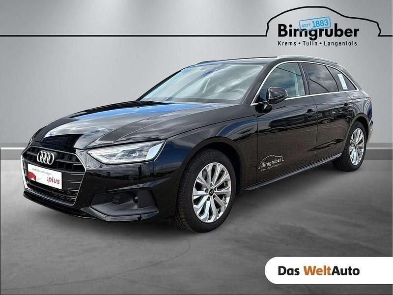 Gebraucht Audi A4 Comfort 150 PS (110 kW) 2025 Schwarz Kombi