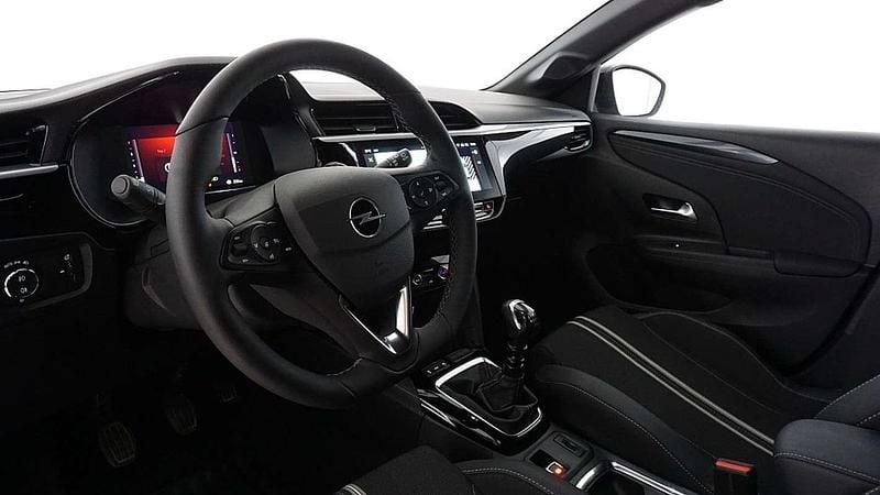 Gebraucht Opel Corsa 101 PS (74 kW) 2024 Kardio rot Limousine