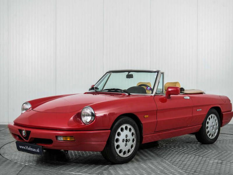 Rot Gebraucht 1991 Alfa Romeo Spider Cabrio | € 19.900 - Bild 1/4