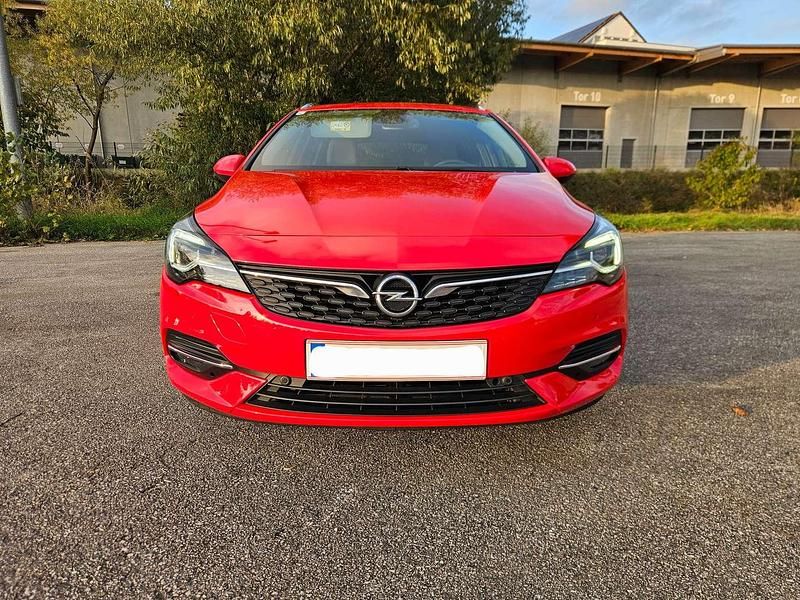 Gebraucht Opel Astra Elegance 131 PS (96 kW) 2020 Rot Kombi