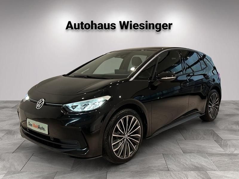 Neu VW ID.3 Pure 125 kW (170 PS) 2025 Schwarz  metallic Kleinwagen