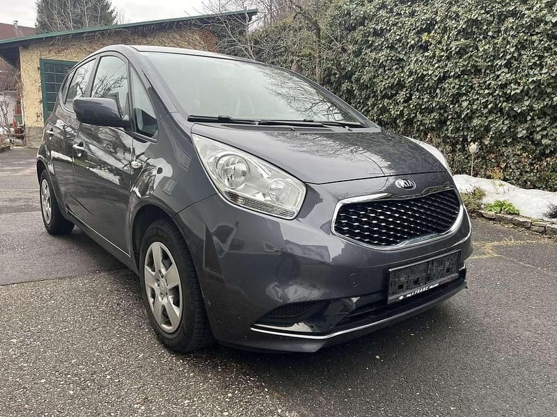 Gebraucht Kia Venga Gold 90 PS (66 kW) 2015 Kleinwagen