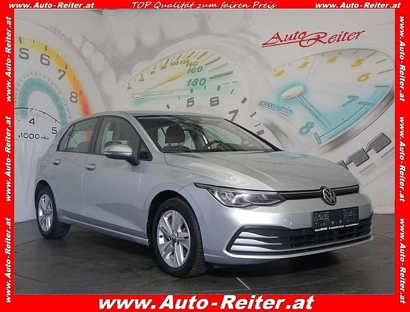 Silber Gebraucht 2023 VW Golf VIII Limousine | € 26.990 (Fairer Preis) - Bild 1/3