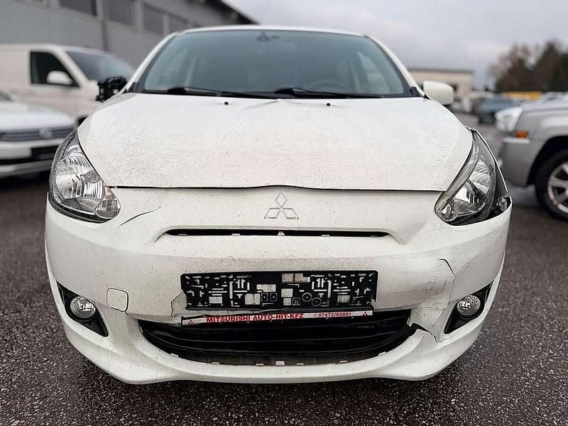 Gebraucht Mitsubishi Space Star 80 PS (58 kW) 2014 Weiß Van / Kleinbus