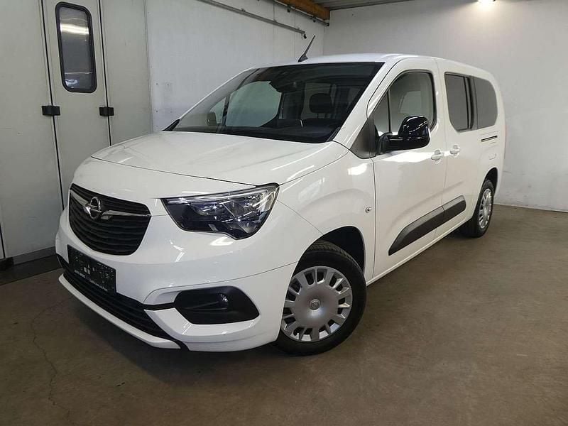 Weiß Gebraucht 2022 Opel Combo Life XL Elegance Van / Kleinbus | € 17.999 - Bild 1/4