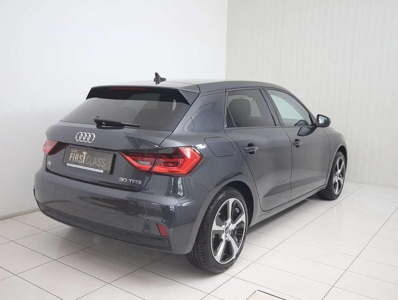 Neu Audi A1 116 PS (85 kW) 2025 Grau Kleinwagen