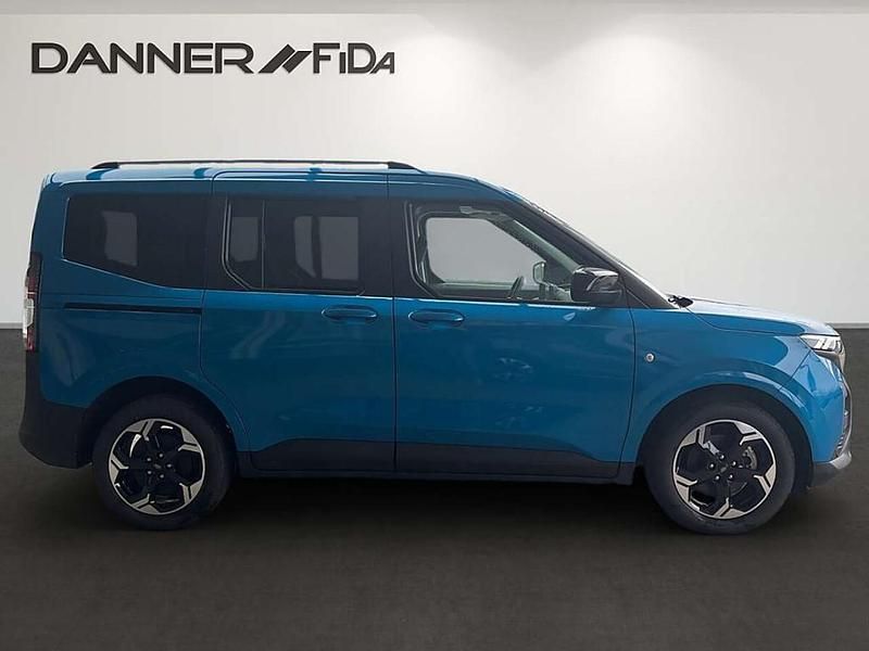 Neu Ford Tourneo Titanium 100 kW (136 PS) 2026 Kombi