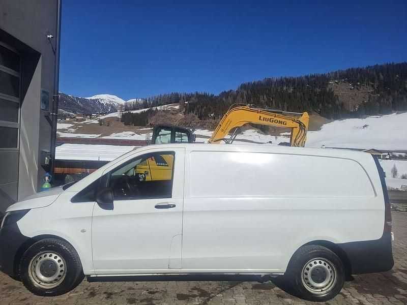 Gebraucht Mercedes Vito 136 PS (100 kW) 2020 Weiß Van