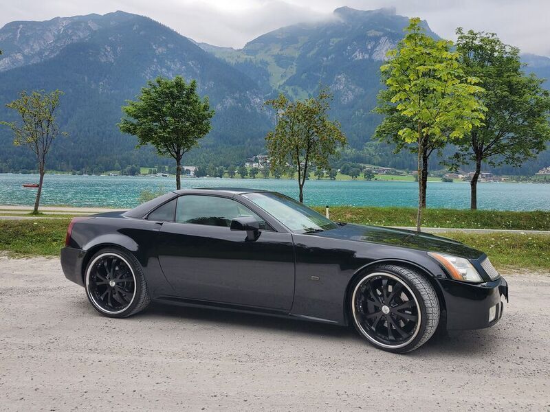 Gebraucht Cadillac XLR 326 PS (239 kW) 2007 Schwarz Cabrio