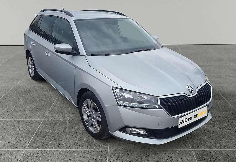 Silber Gebraucht 2022 Skoda Fabia Ambition Kleinwagen | € 15.490 (Fairer Preis) - Bild 1/4