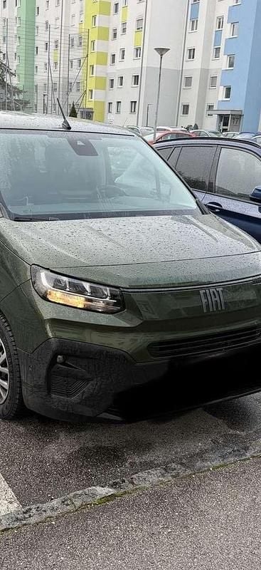 Gebraucht Fiat Doblò 101 PS (74 kW) 2024 Van / Kleinbus