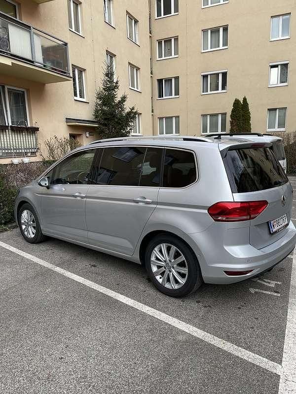 Gebraucht VW Touran Highline 150 PS (110 kW) 2015 Van / Kleinbus