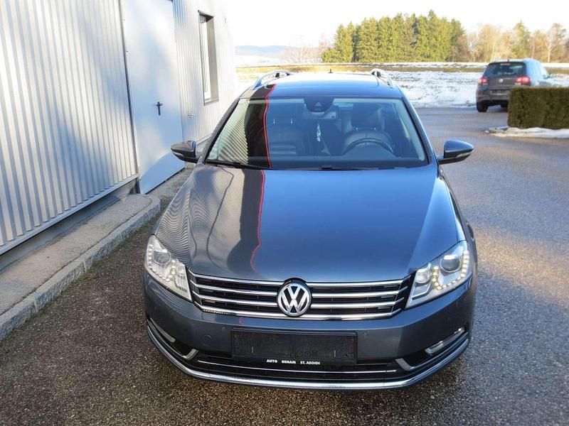 Gebraucht VW Passat Highline 170 PS (125 kW) 2012 Grau Kombi
