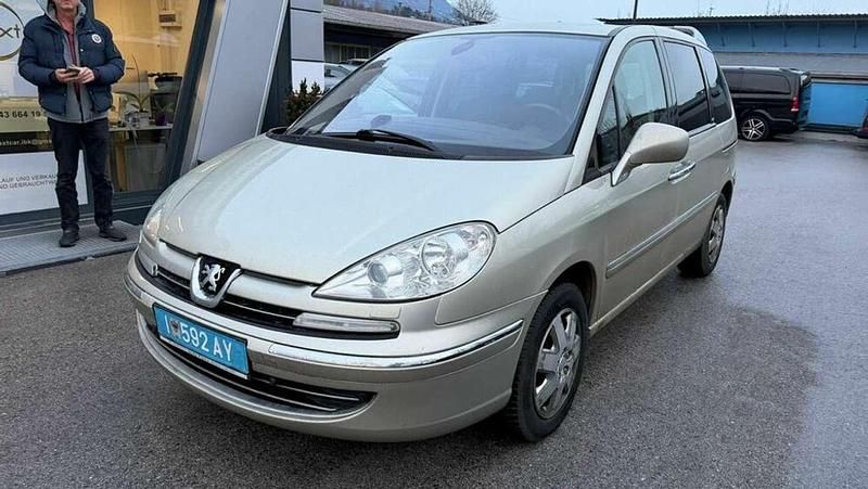 Gelb Gebraucht 2010 Peugeot 807 Van / Kleinbus | € 1.990 - Bild 1/4