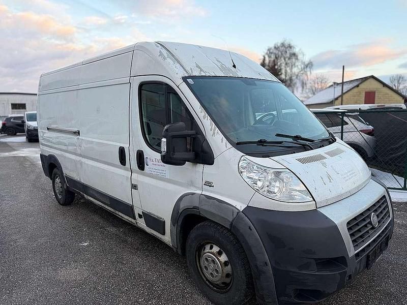 Gebraucht Fiat Ducato 131 PS (96 kW) 2012 Weiß Van