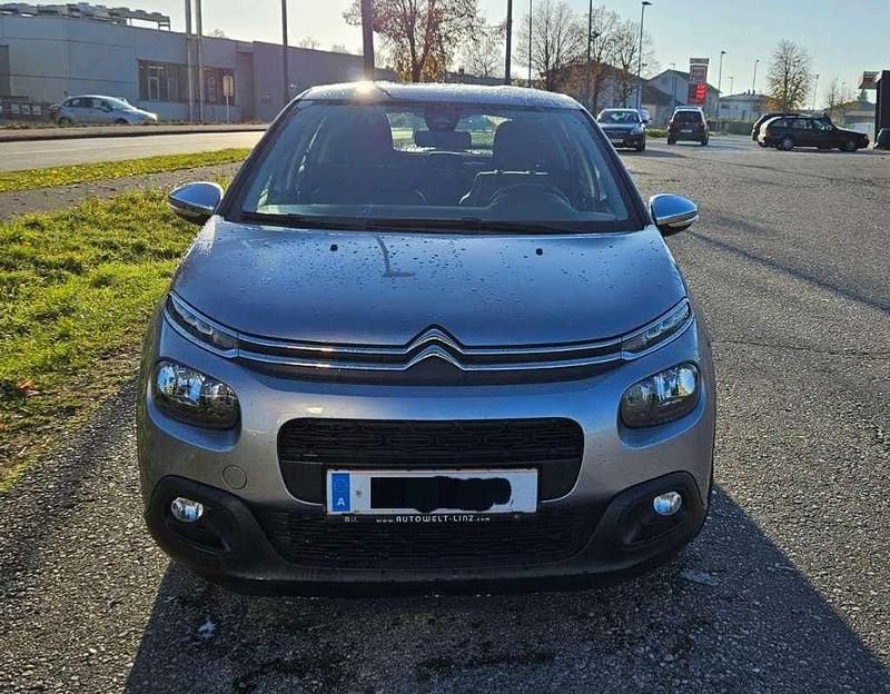 Silber Gebraucht 2019 Citroën C3 PureTech Kleinwagen | € 7.300 (Superpreis) - Bild 1/4