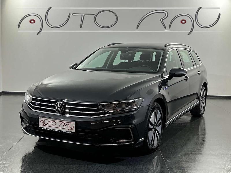 Grau Gebraucht 2021 VW Passat GTE Kombi | € 19.990 (Superpreis) - Bild 1/4