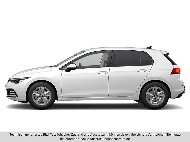 Gebraucht VW Golf Life 116 PS (85 kW) 2023 Weiß Limousine