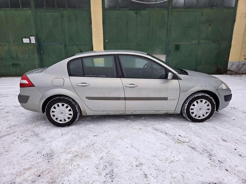 Gebraucht Renault Mégane II Authentique 98 PS (72 kW) 2004 Limousine