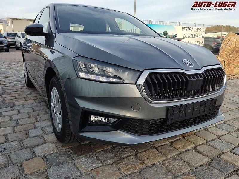 Neu Skoda Fabia Selection 2026 Graphitgrau metallic Limousine
