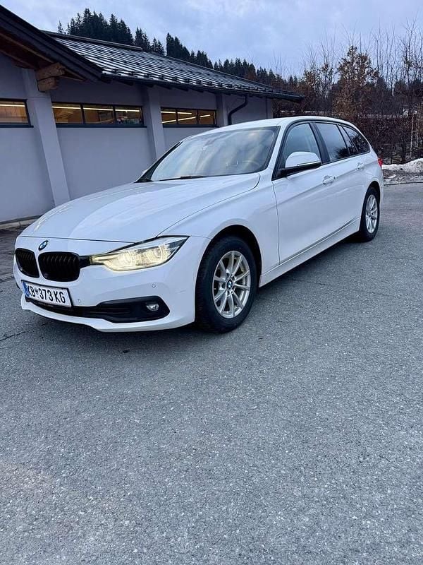 Gebraucht BMW 320 Advantage 190 PS (139 kW) 2018 Limousine