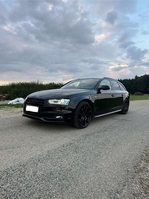 Gebraucht Audi A4 150 PS (110 kW) 2015 Kombi
