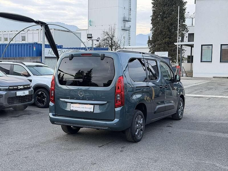 Neu Opel Combo Edition 131 PS (96 kW) 2025 Blau Kombi